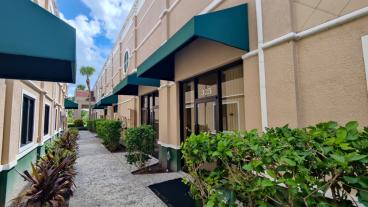 Oak Street Commerce